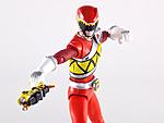 Click image for larger version

Name:	SH-Figuarts-Kyoryu-Red-043 (1280x960).jpg
Views:	465
Size:	460.5 KB
ID:	27174