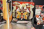 Click image for larger version

Name:	Power Rangers Toy Fair 2012 020.jpg
Views:	1135
Size:	98.8 KB
ID:	833