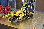 Click image for larger version

Name:	Power Rangers Toy Fair 2012 047.jpg
Views:	649
Size:	94.6 KB
ID:	860