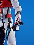 Click image for larger version

Name:	SH-Figuarts-Kamen-Rider-Drive-Type-Dead-Heat-015.JPG
Views:	465
Size:	540.3 KB
ID:	31461