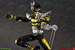 Click image for larger version

Name:	SH-Figuarts-Kamen-Rider-The-Bee-029.jpg
Views:	397
Size:	255.4 KB
ID:	38918