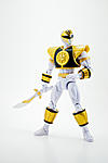 Click image for larger version

Name:	Armored-Might-MMPR-White-Ranger-6.jpg
Views:	767
Size:	340.3 KB
ID:	15395
