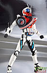 Click image for larger version

Name:	SH-Figuarts-Kamen-Rider-Dead-Heat-Mach-023.JPG
Views:	381
Size:	567.3 KB
ID:	34086