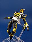 Click image for larger version

Name:	Kamen Rider TheBee 07.jpg
Views:	402
Size:	82.8 KB
ID:	2249
