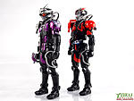 Click image for larger version

Name:	SH-Figuarts-Kamen-Rider-Super-Dead-Heat-Drive-037.JPG
Views:	456
Size:	463.0 KB
ID:	35283