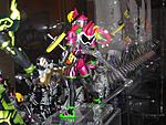 Click image for larger version

Name:	Ex-Aid_Sports_Action_Gamer_02.jpg
Views:	197
Size:	296.4 KB
ID:	45085
