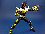 Click image for larger version

Name:	Kamen Rider TheBee 12.jpg
Views:	406
Size:	82.3 KB
ID:	2253