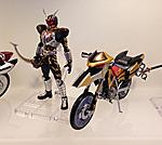 Click image for larger version

Name:	Tamashii Nations 2013 SH Figuarts Kamen Rider Chalice.jpg
Views:	1607
Size:	81.9 KB
ID:	14991