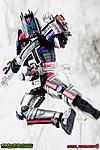 Click image for larger version

Name:	SH-Figuarts-Kamen-Rider-Zi-O-Decade-Armor-039.jpg
Views:	338
Size:	223.2 KB
ID:	55436