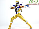 Click image for larger version

Name:	SH-Figuarts-Kyoryu-Gold-017.JPG
Views:	457
Size:	471.3 KB
ID:	33050
