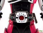 Click image for larger version

Name:	SH-Figuarts-Shinkocchou-Seihou-Kamen-Rider-Decade-013.JPG
Views:	426
Size:	534.1 KB
ID:	35481