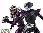 Click image for larger version

Name:	SH-Figuarts-Kamen-Rider-Proto-Drive-039.JPG
Views:	653
Size:	564.9 KB
ID:	32584