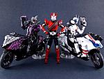 Click image for larger version

Name:	SH-Figuarts-Ride-Macher-026.JPG
Views:	757
Size:	727.6 KB
ID:	30992