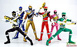Click image for larger version

Name:	SH-Figuarts-Kyoryu-Gold-042.jpg
Views:	3921
Size:	293.8 KB
ID:	33075