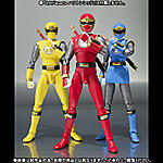 Click image for larger version

Name:	S.H. Figuarts Hurricane Blue & Yellow 02.jpg
Views:	870
Size:	52.9 KB
ID:	12607