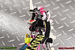 Click image for larger version

Name:	SH-Figuarts-Kamen-Rider-Ex-Aid-Hunter-Action-Gamer-Level-5-024.jpg
Views:	382
Size:	180.4 KB
ID:	43457