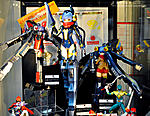 Click image for larger version

Name:	Tamashii-Nations-2013-Preview-011.jpg
Views:	447
Size:	227.7 KB
ID:	14766