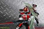 Click image for larger version

Name:	SH-Figuarts-Kamen-Rider-Den-O-Sword-Form-056.jpg
Views:	312
Size:	164.3 KB
ID:	44032