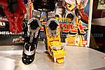 Click image for larger version

Name:	toyfairbandai20-141.jpg
Views:	564
Size:	97.6 KB
ID:	7584