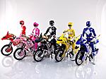 Click image for larger version

Name:	S.H.Figuarts-Female-MMPR-Yellow-Ranger-049.jpg
Views:	1207
Size:	278.9 KB
ID:	23281