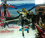 Click image for larger version

Name:	SHFIGUARTS_KNIGHT_SURVIVE_2M.jpg
Views:	802
Size:	96.0 KB
ID:	12667