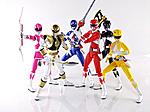 Click image for larger version

Name:	S.H.Figuarts-Female-MMPR-Yellow-Ranger-052.jpg
Views:	525
Size:	218.5 KB
ID:	23284