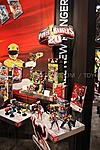 Click image for larger version

Name:	toyfairbandai20-130.jpg
Views:	1273
Size:	104.2 KB
ID:	7573
