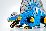 Click image for larger version

Name:	Dino-Thunder-Deluxe-Dimetrozord-10.jpg
Views:	3754
Size:	90.9 KB
ID:	9451