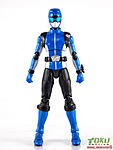 Click image for larger version

Name:	SH-Figuarts-Blue-Buster-006.JPG
Views:	421
Size:	377.1 KB
ID:	35140