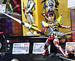 Click image for larger version

Name:	SH-Figuarts-Baron.jpg
Views:	329
Size:	184.4 KB
ID:	20768